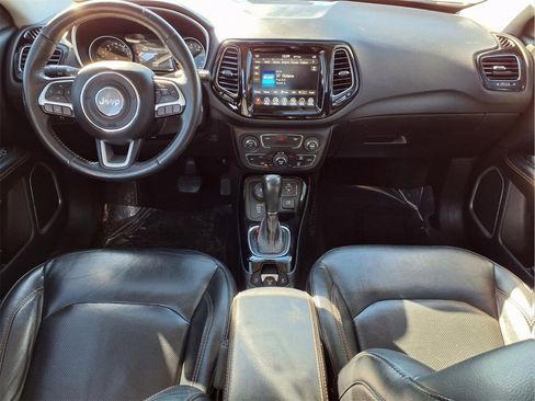 Used 2018 Jeep Compass Limited image 12