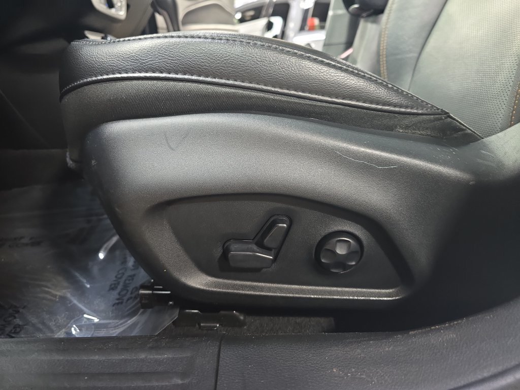 Used 2019 Jeep Compass Limited AWD/4WD image 30