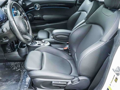 Certified 2024 MINI Cooper SE FWD image 17