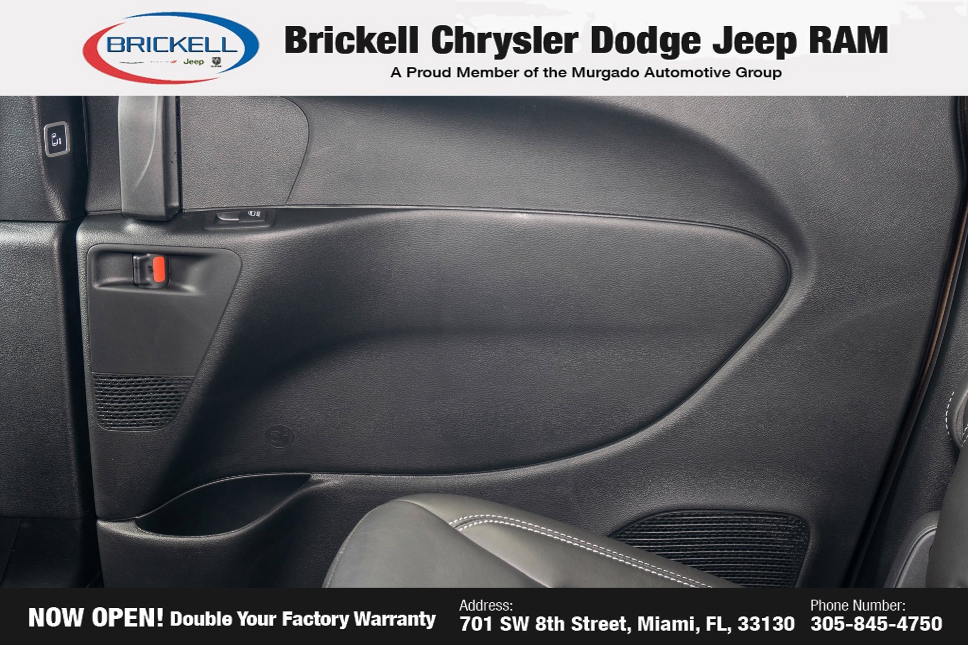 New 2027 Chrysler Pacifica Select FWD image 16