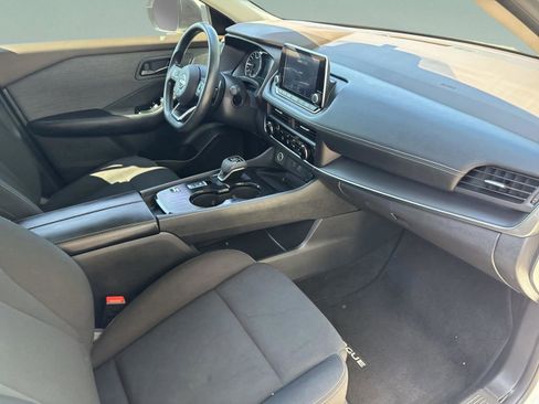 Used 2023 Nissan Rogue S FWD image 19