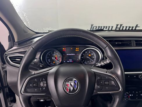 Used 2023 Buick Encore GX Essence w/ Experience Buick Package image 24