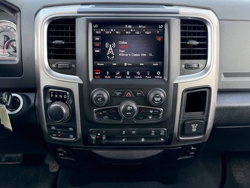 Used 2018 RAM 1500 Big Horn AWD/4WD image 28