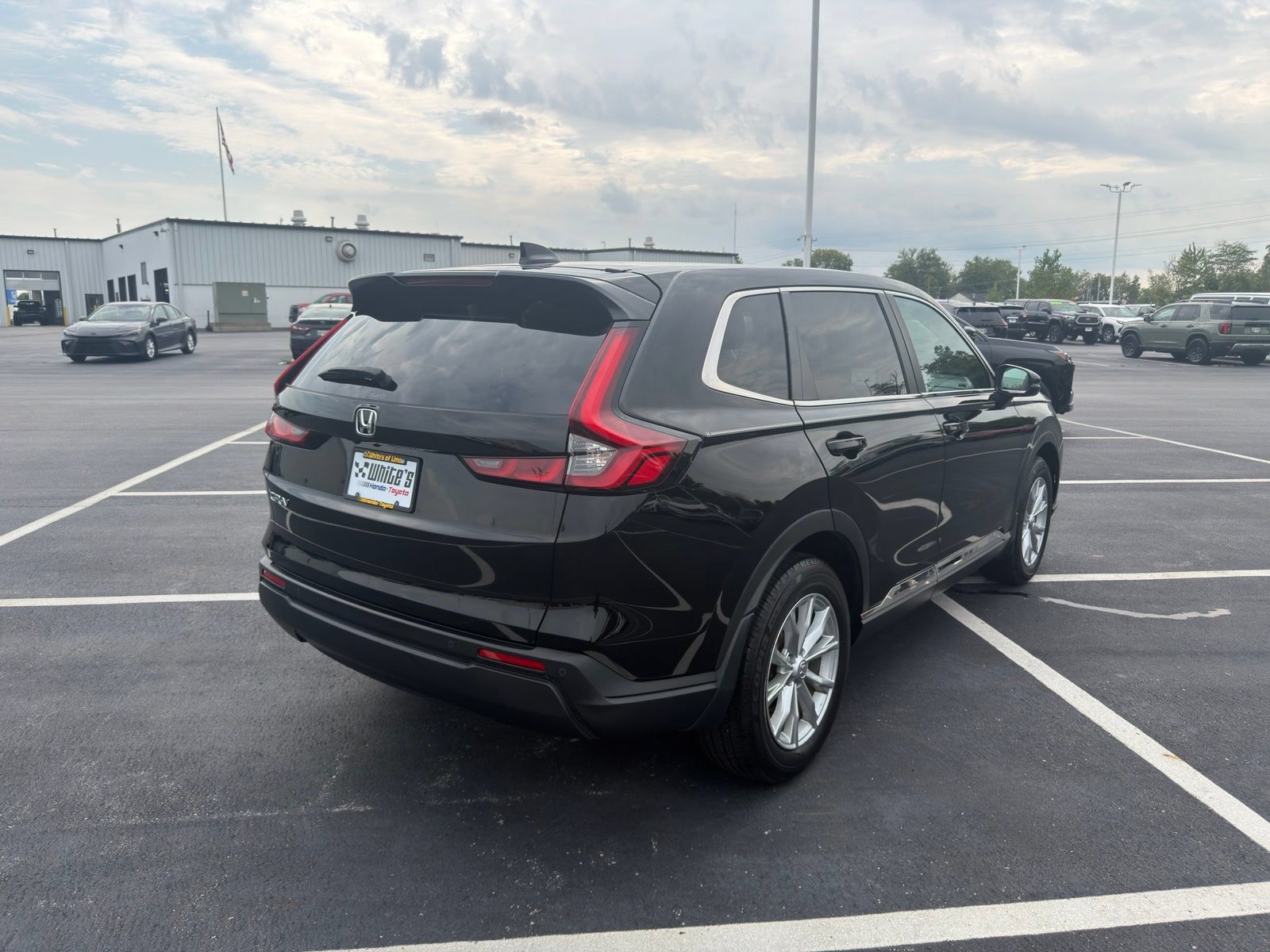 Used 2024 Honda CR-V EX-L image 6