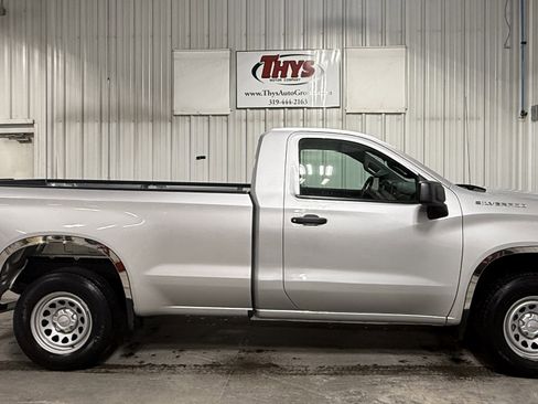 Used 2020 Chevrolet Silverado 1500 W/T image 2
