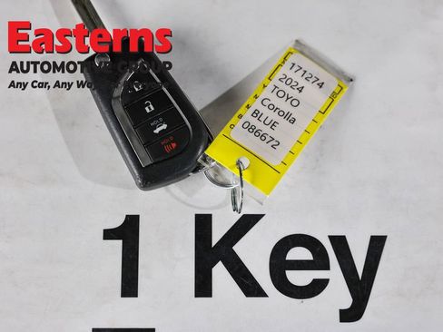 Used 2024 Toyota Corolla LE FWD image 24