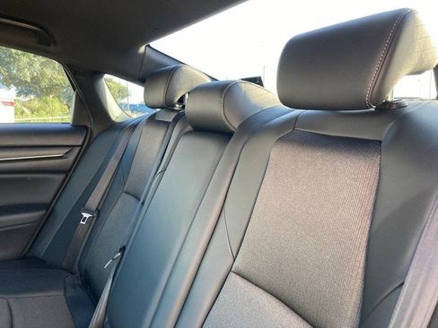 Used 2022 Honda Accord Sport image 8