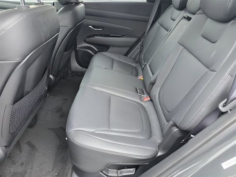 Certified 2025 Hyundai Tucson Limited image 16