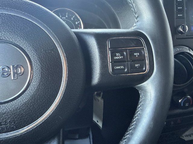 Used 2015 Jeep Wrangler Sport AWD/4WD image 57
