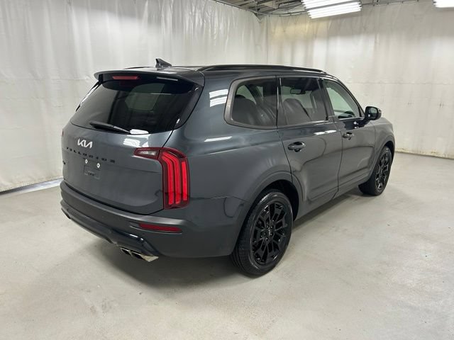 Used 2022 Kia Telluride EX w/ EX Premium Package AWD/4WD image 4