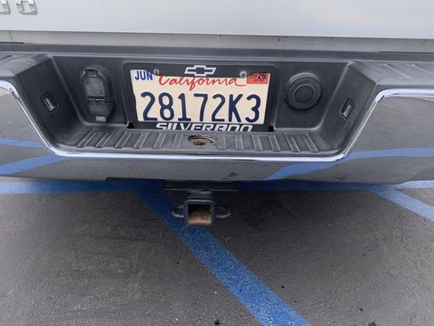 Used 2018 Chevrolet Silverado 1500 LT image 17