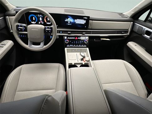 Certified 2025 Hyundai Santa Fe SEL image 21