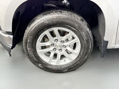 Used 2021 Chevrolet Silverado 1500 LT image 37