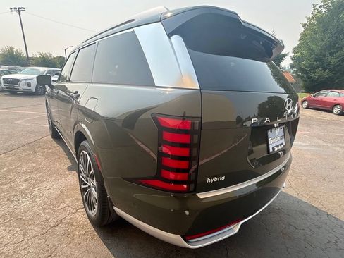 Certified 2026 Hyundai Palisade Calligraphy AWD/4WD image 9