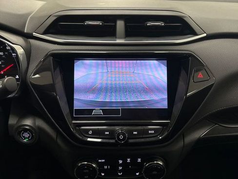 Used 2023 Chevrolet TrailBlazer LT w/ Convenience Package image 33