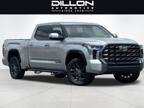Used 2023 Toyota Tundra Platinum AWD/4WD image 1