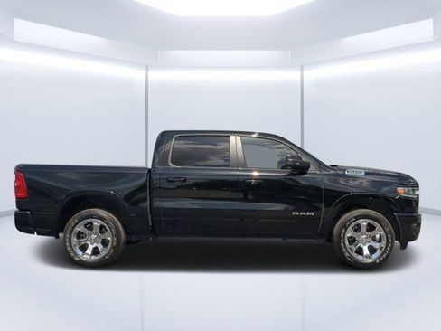 Used 2025 RAM 1500 Lone Star AWD/4WD image 2