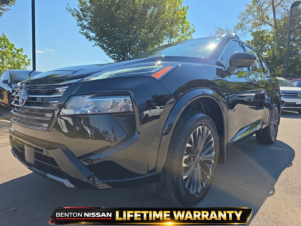 Used 2026 Nissan Rogue Platinum w/ Platinum Premium Package AWD/4WD image 4