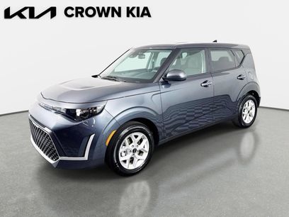 Certified 2025 Kia Soul LX w/ LX Technology Package