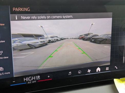 Used 2025 BMW X3 xDrive30i w/ Convenience Package image 13