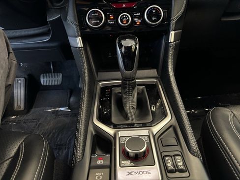 Certified 2022 Subaru Forester Limited image 24