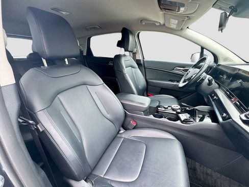 Certified 2023 Kia Sportage EX AWD/4WD image 31