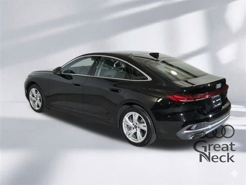 Used 2025 Audi A5 2.0T Premium w/ Convenience Package image 8