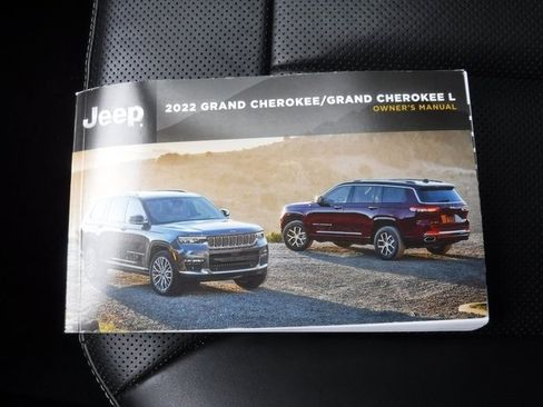 Certified 2022 Jeep Grand Cherokee Overland image 53