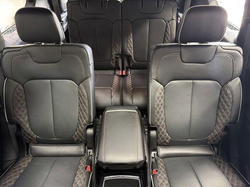 Used 2025 Jeep Grand Cherokee L Summit w/ Obsidian Package image 13