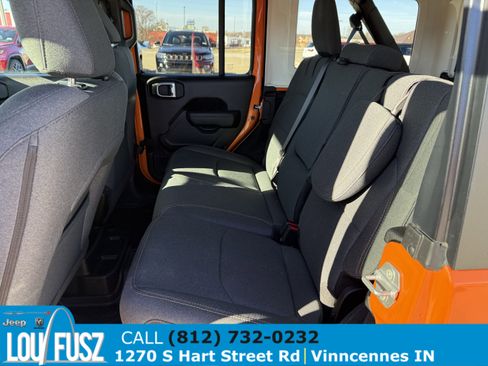 Used 2025 Jeep Wrangler Sport S w/ Convenience Group image 10