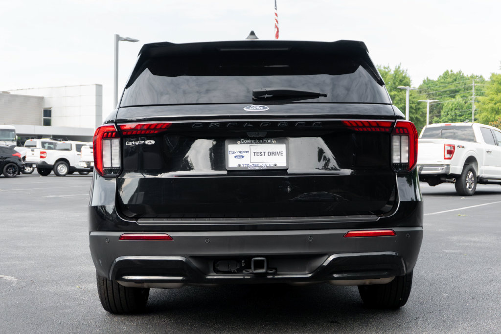 Used 2025 Ford Explorer ST-Line RWD image 8