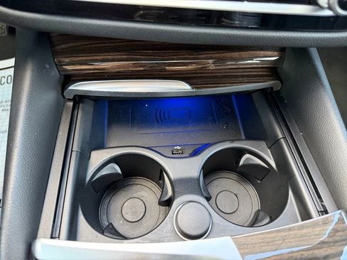 Used 2021 BMW 530i xDrive w/ Convenience Package image 23