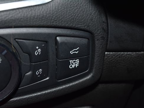 Used 2022 Ford Edge Titanium w/ Equipment Group 301A image 18