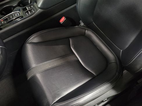 Used 2023 Honda Pilot EX-L image 18