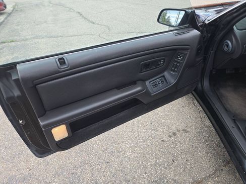Used 1992 Chrysler LeBaron Convertible FWD image 16