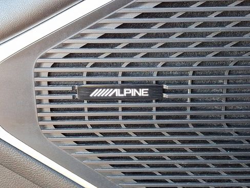 Used 2023 Jeep Wagoneer L Series II image 26