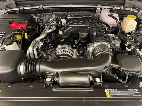 New 2026 Jeep Gladiator Sport image 16