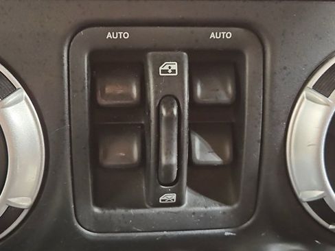 Used 2013 Jeep Wrangler Unlimited Sahara w/ Trailer Tow Group image 22