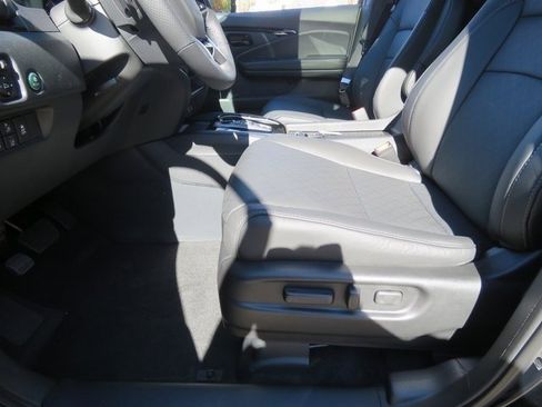 Used 2023 Honda Passport Elite image 22