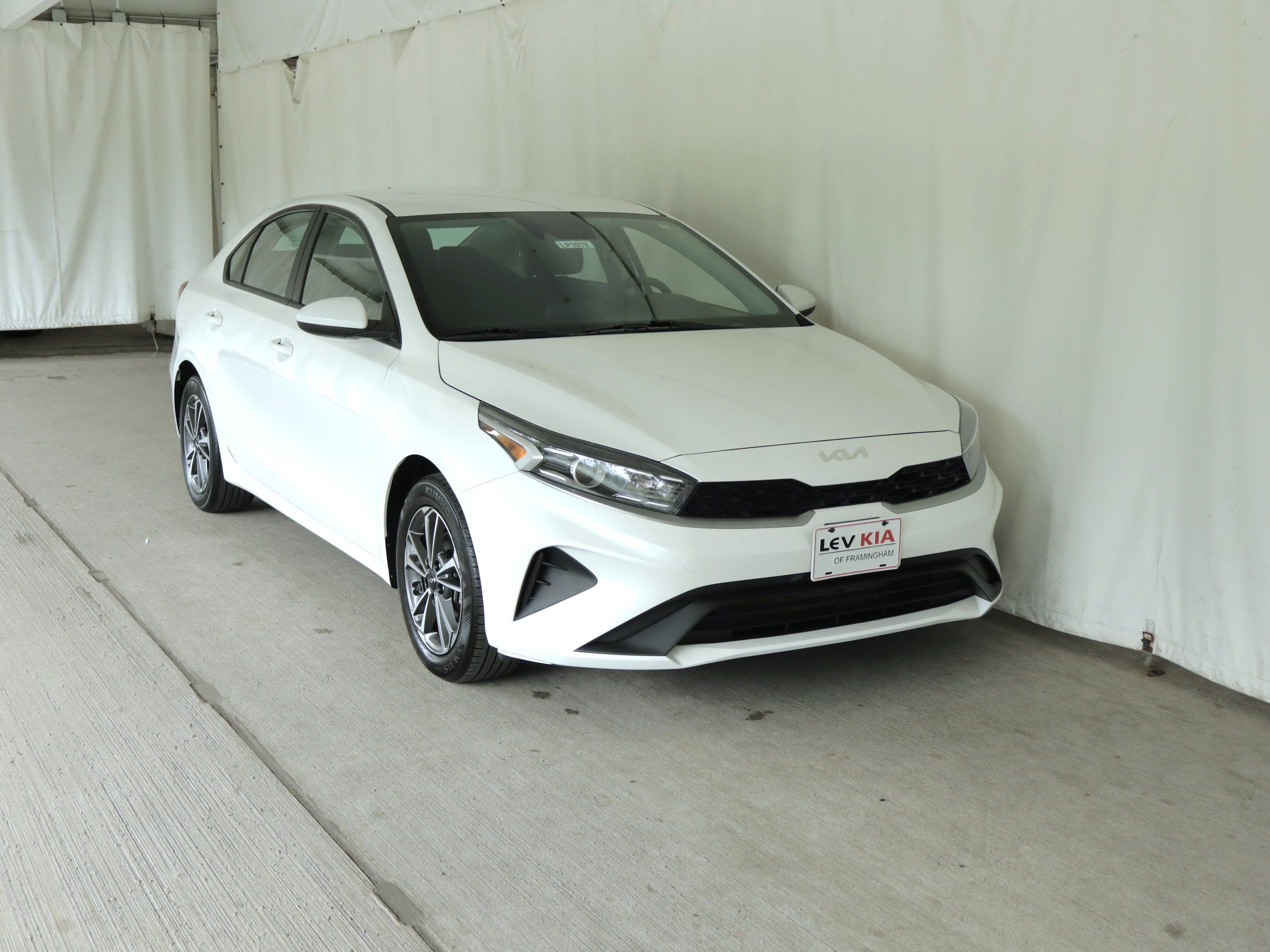 Used 2023 Kia Forte LXS FWD image 1