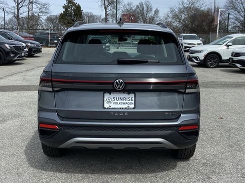Used 2025 Volkswagen Taos S AWD/4WD image 6
