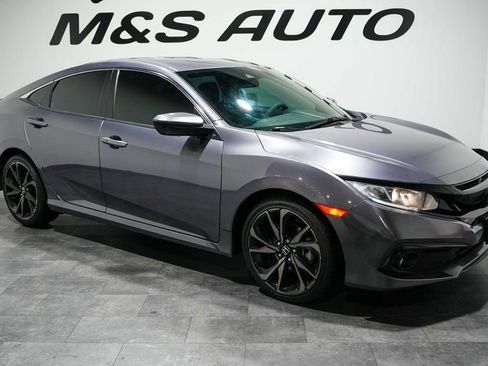 Used 2019 Honda Civic Sport image 7