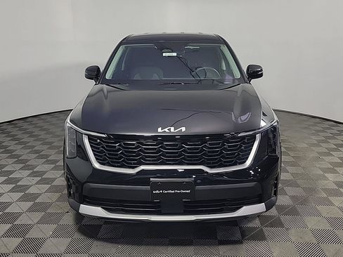 Used 2025 Kia Sorento LX FWD image 13