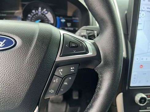 Certified 2022 Ford Edge SEL w/ Sport Appearance Package AWD/4WD image 18