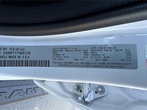 New 2026 RAM 1500 4x4 Crew Cab image 35