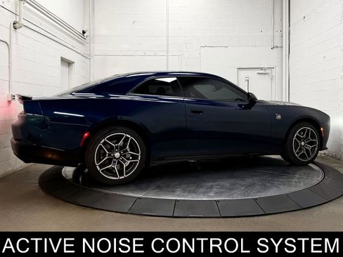 Used 2026 Dodge Charger Scat Pack AWD/4WD image 8