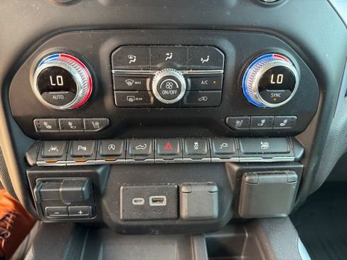 Used 2020 GMC Sierra 1500 SLT w/ SLT Premium Plus Package AWD/4WD image 20