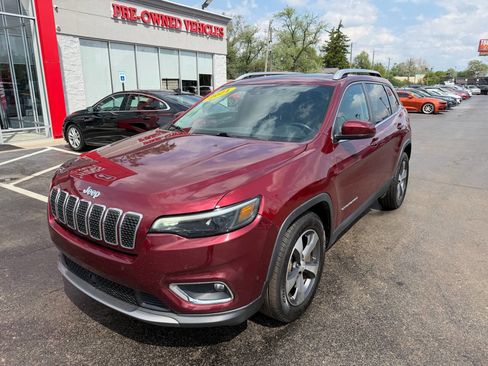 Used 2021 Jeep Cherokee Limited FWD image 1
