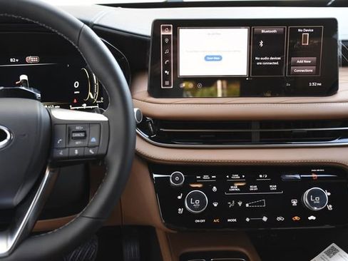 New 2026 INFINITI QX60 Autograph w/ Autograph Tech Package image 11