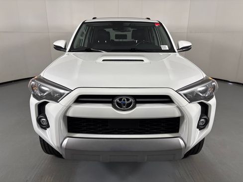 Used 2024 Toyota 4Runner TRD Off-Road Premium w/ Moonroof Package AWD/4WD image 3